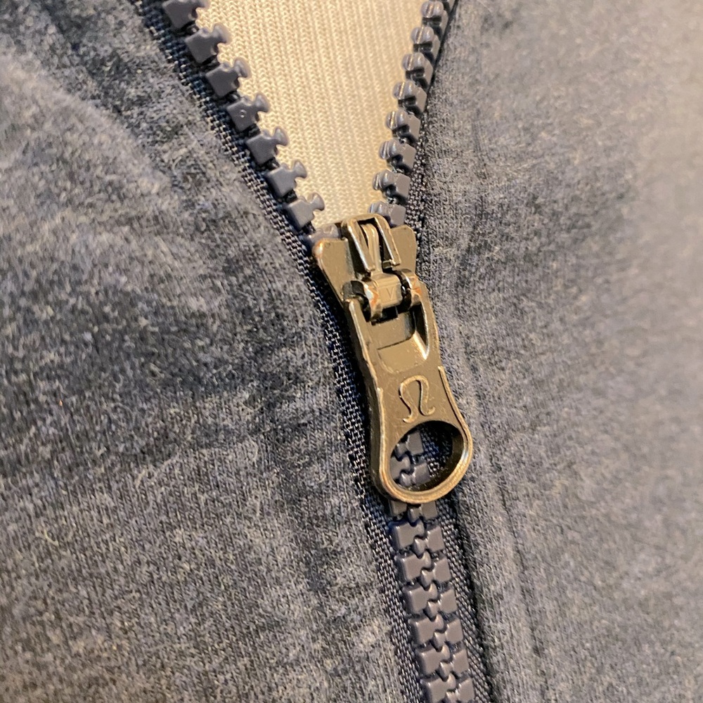 Lululemon lightweight hoodie GUC - Picture 3 of 9